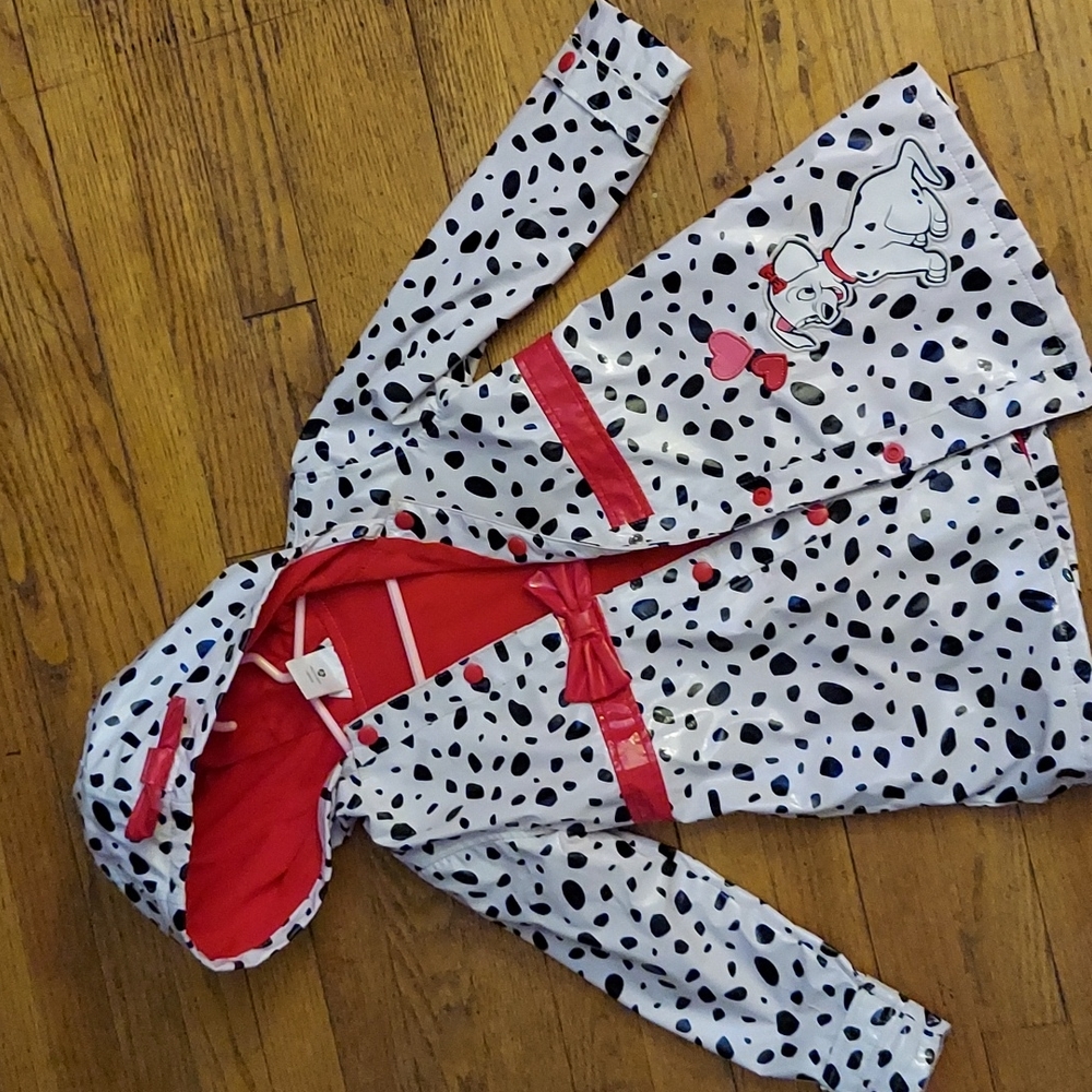 101 Dalmatians rain coat size 4